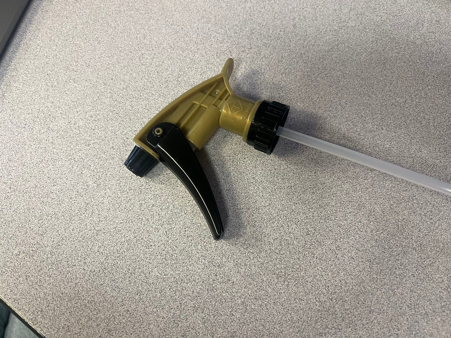 Tolco® Black & Gold Trigger Sprayer Acid Resistant (Model 320ARS)