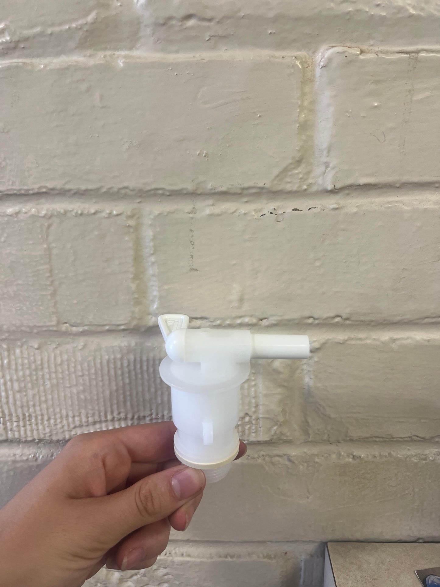 Faucet for 5 Gal Square Pails